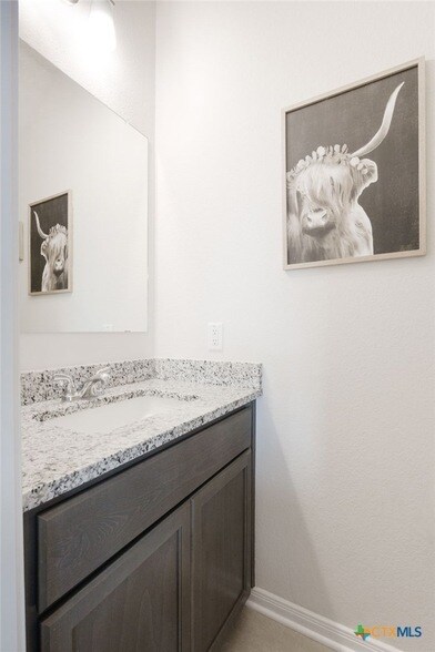 Building Photo - 445 Appalachian Trl