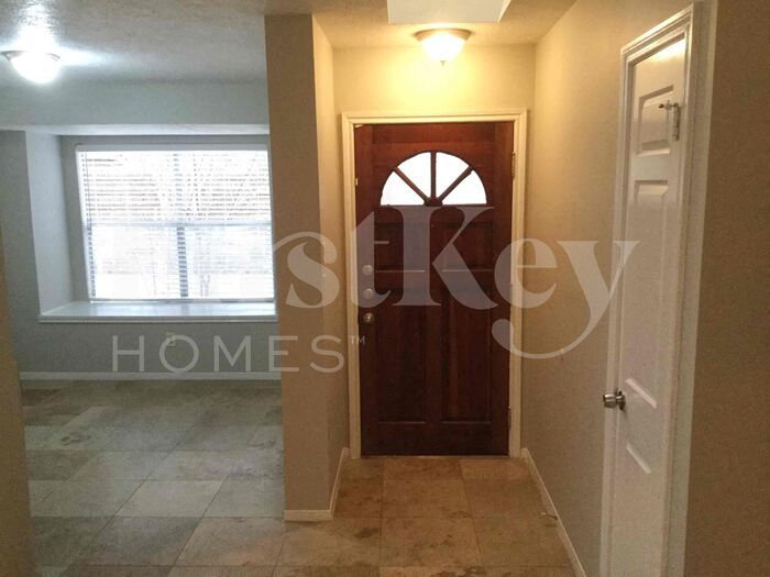 Building Photo - 3506 Cape Forest Dr
