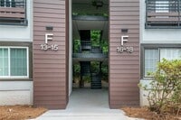 Building Photo - 1445 Monroe Dr NE
