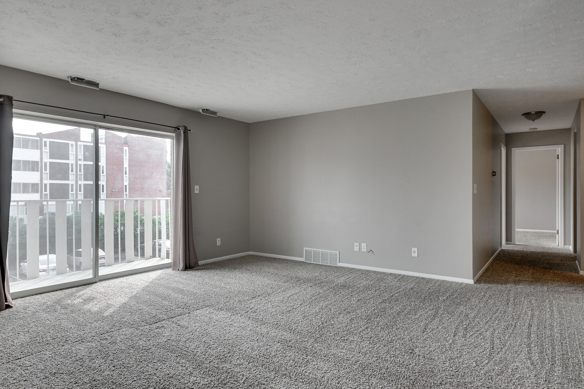 Building Photo - 500 S 37th St