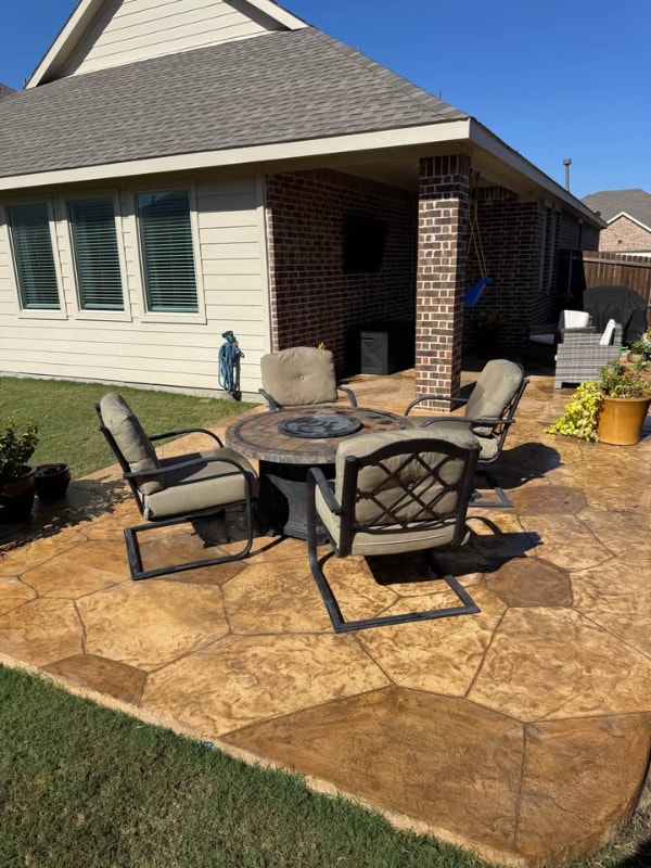 Building Photo - 1219 Smoketree Ln