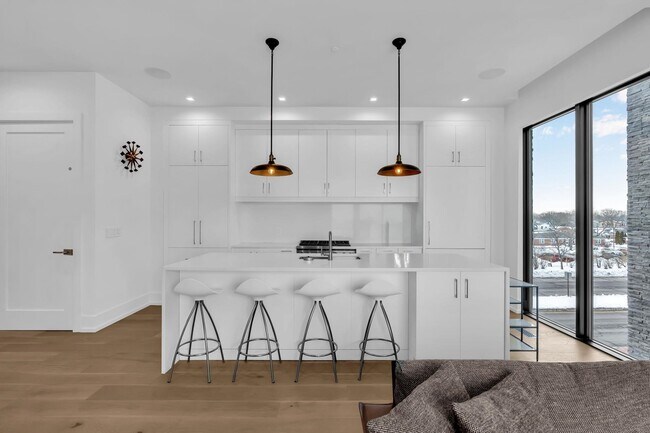 Building Photo - 200 Ocean Ave N