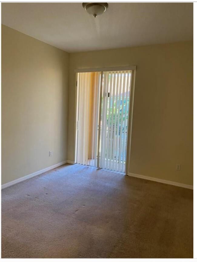 Building Photo - 4905 N Harbor Isles Dr