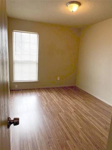 Building Photo - 725 Kingston Dr