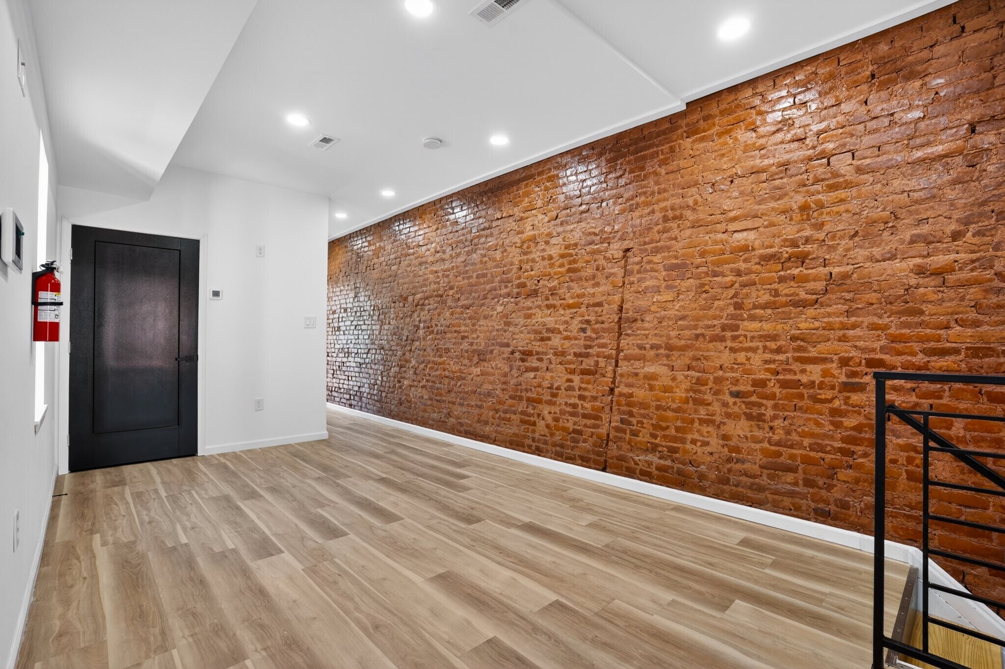 Building Photo - 3239 N 13th St