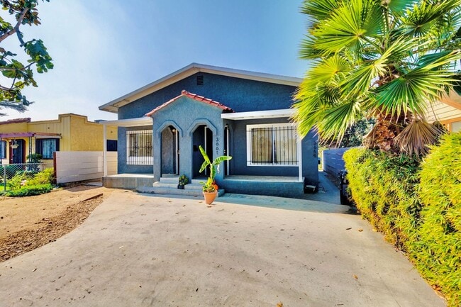 Primary Photo - 3659 6th Ave