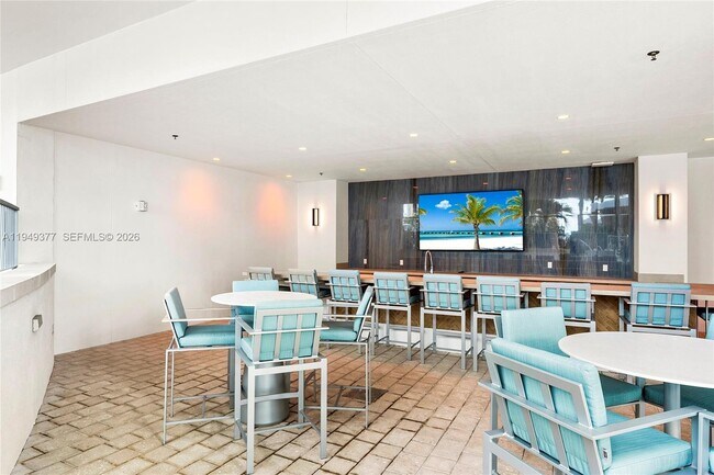 Building Photo - 151 N Seabreeze Blvd