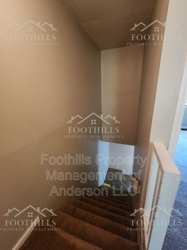 Building Photo - 108 Woodland Dr