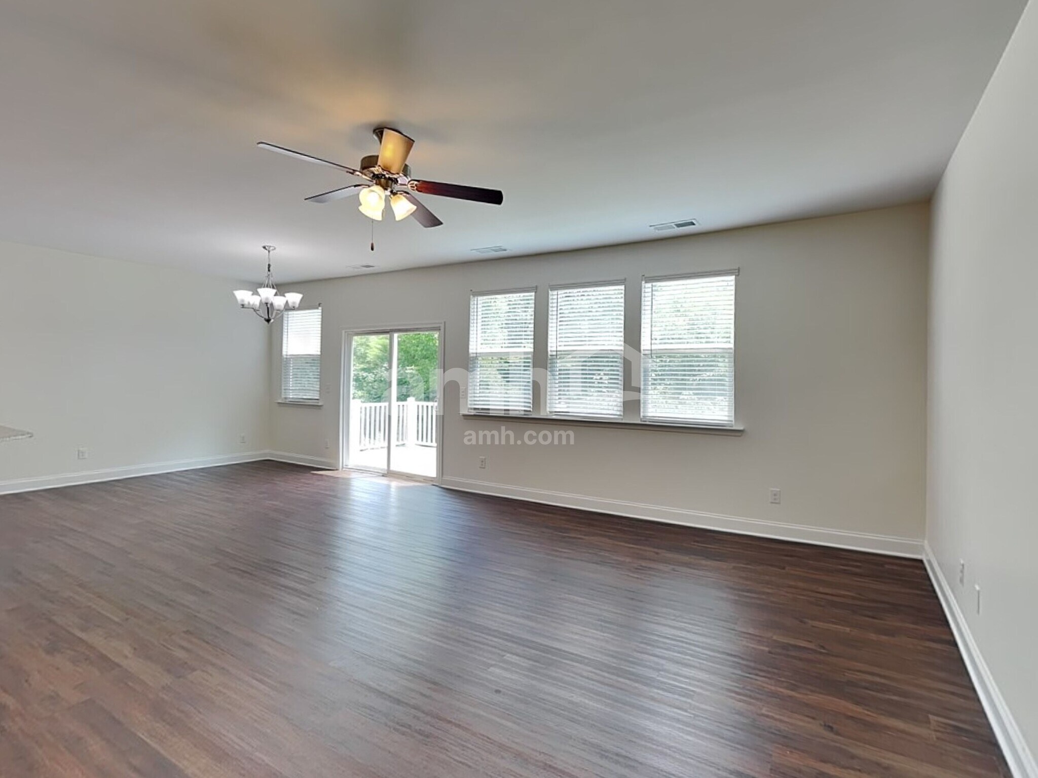 Building Photo - 10831 Maryanna Ct