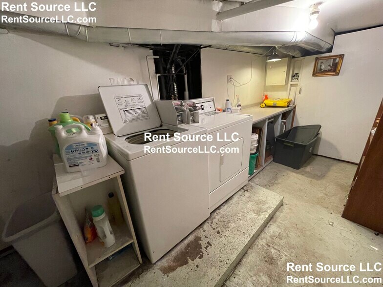 Building Photo - 410 Trapelo Rd