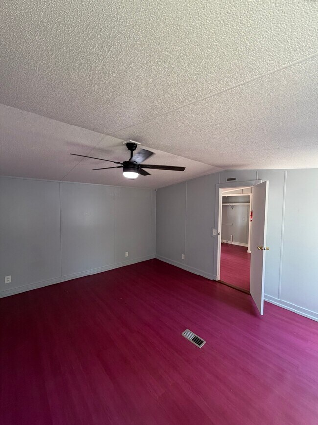 Building Photo - 4300 Randall Hunt Rd