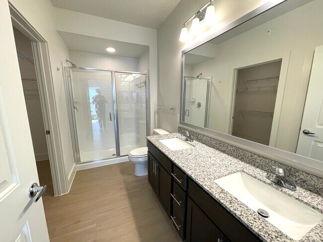 Building Photo - 4525 S Legacy Dr