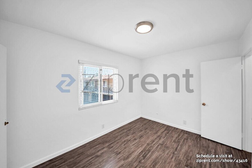 Building Photo - 837 S Sierra Vista Ave