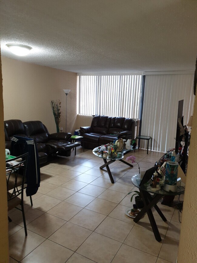 Building Photo - 10500 SW 108th Ave