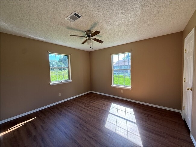 Building Photo - 2446 Ridgeway Loop