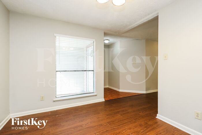 Building Photo - 6027 Woodmancote Dr