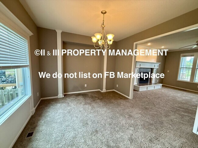 Building Photo - 9548 Roundtree St