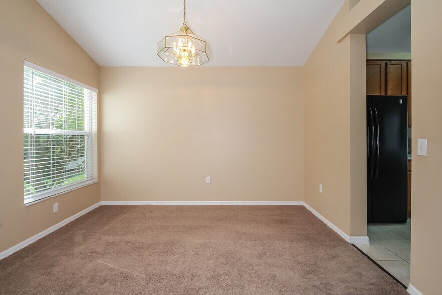 Building Photo - 12807 Nightshade Pl