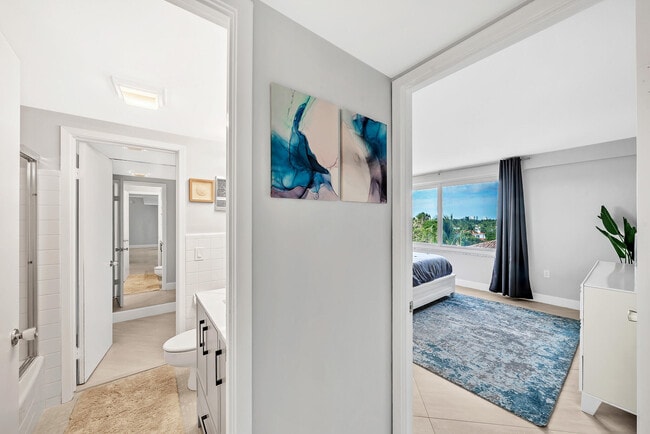 Building Photo - 170 N Ocean Blvd