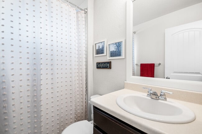 Building Photo - 432 Salt Fork