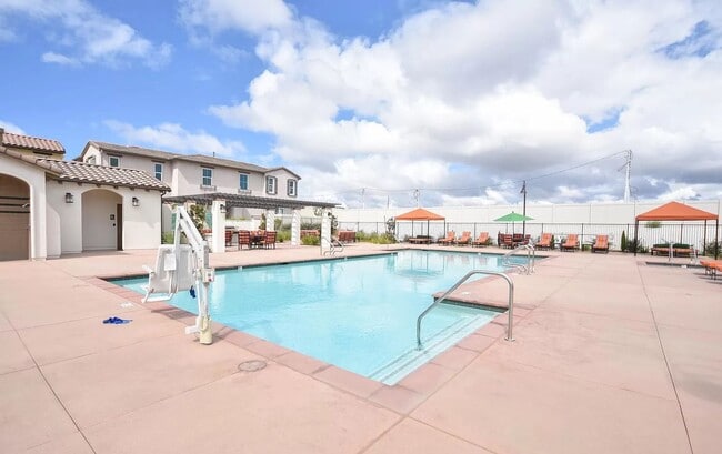 Building Photo - Newly Renovated Spacious 3 Bedroom Available for Rent Today! Don't Miss your chance!! Rent Today!!