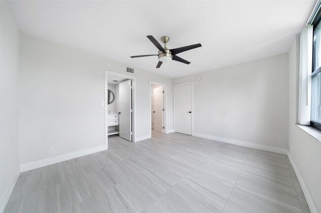 Building Photo - 7350 NW 18th St