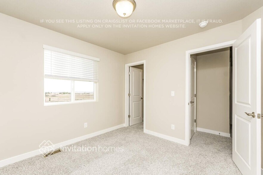 Building Photo - 11827 Mission Peak Pl