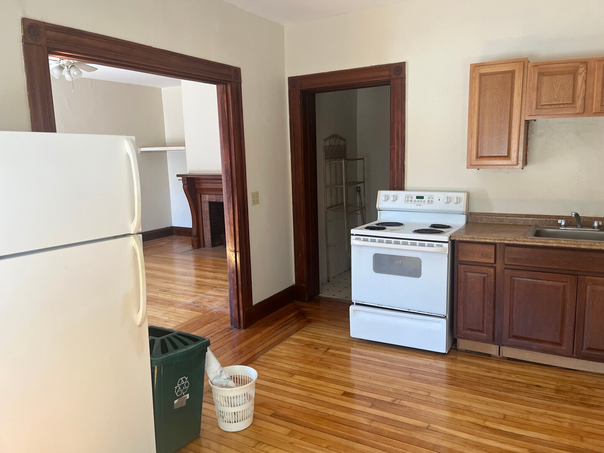 Building Photo - 45 Wachusett St