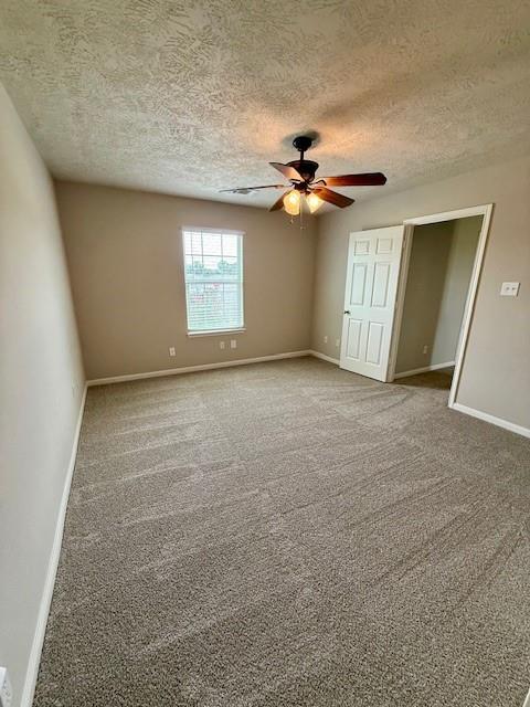 Building Photo - 28834 Red River Loop