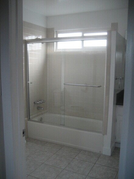 Building Photo - 1307 W M St