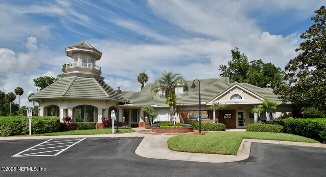 Building Photo - 200 Ironwood Dr