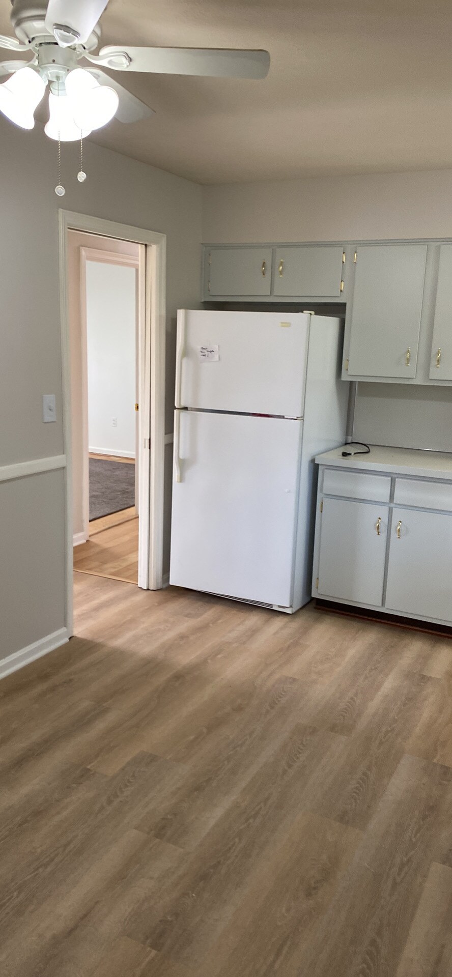 Building Photo - 3113 Pomeroy Dr