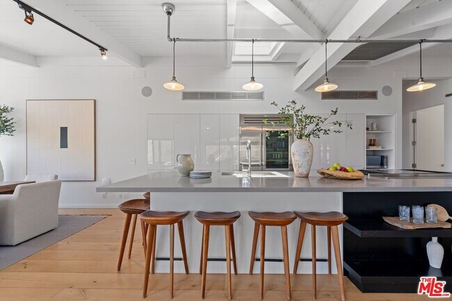 Building Photo - 23701 Harbor Vista Dr