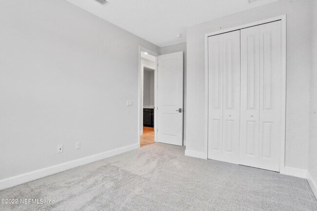 Building Photo - 351 Millenia Dr