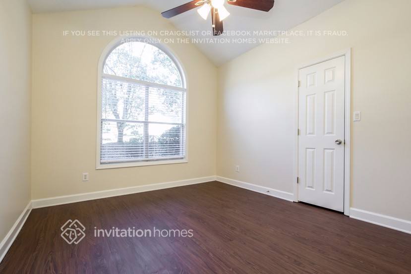 Building Photo - 2139 Galleon Way