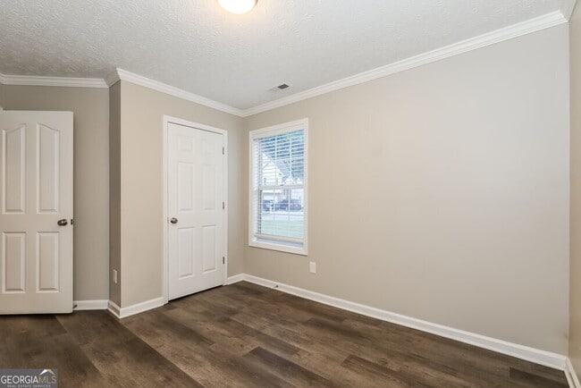 Building Photo - 125 Eastfield Ct