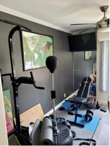 Building Photo - 123 California Ave