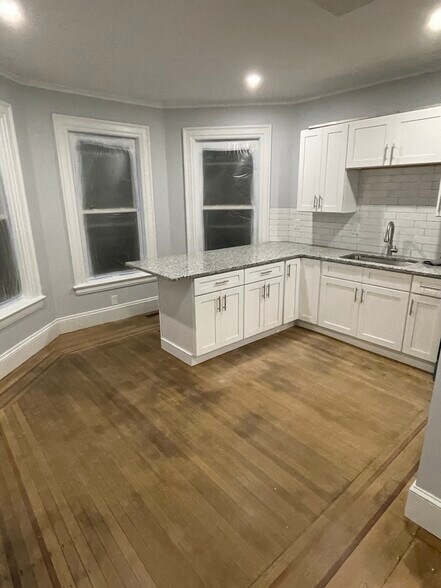 Kitchen - 146 Mulberry St