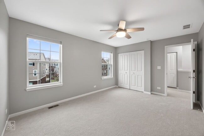 Building Photo - 23 Bethel Ln