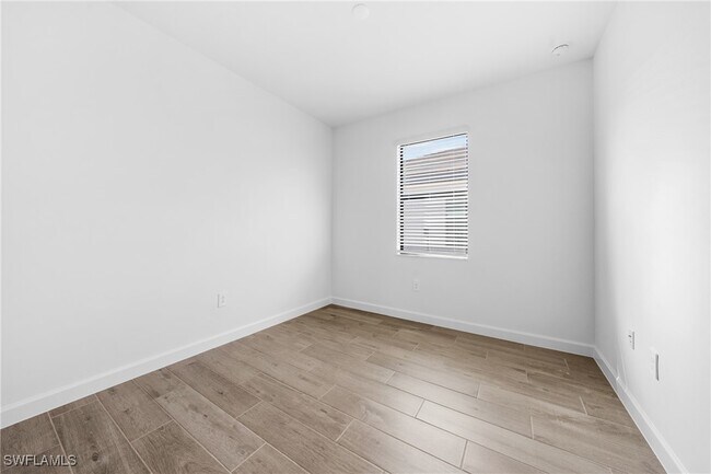 Building Photo - 14278 Winding Cedar Wy