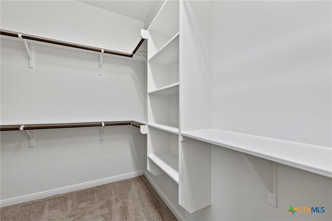 Building Photo - 7905 Northgate Lp