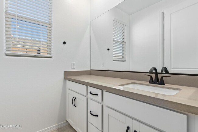 Building Photo - 21301 W Roanoke Ave