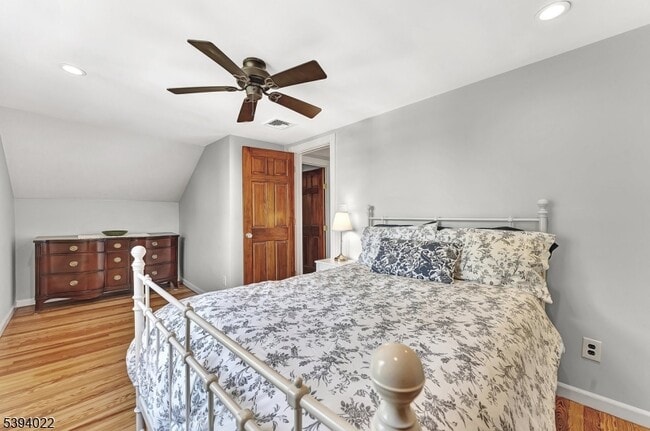 Building Photo - 19 Forest Dr