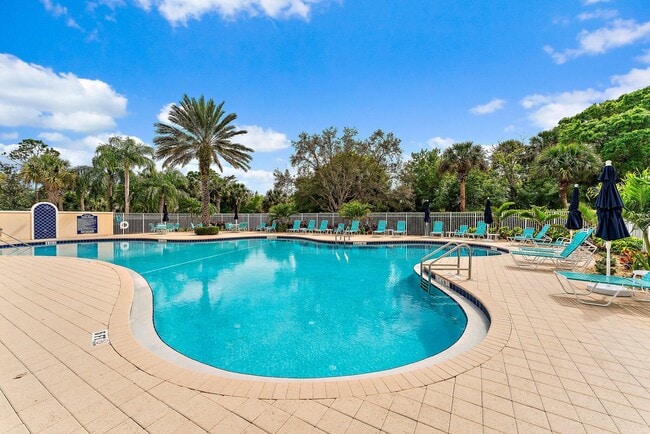 Building Photo - 9083 SE Hawks Nest Ct