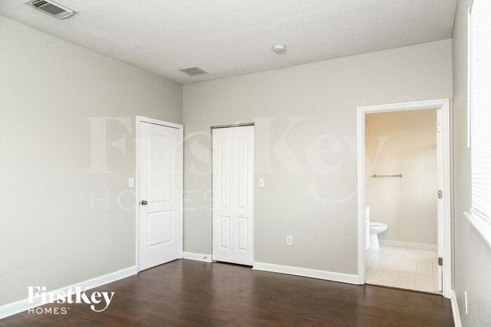 Building Photo - 13446 SW 291st Ln