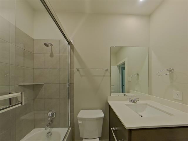 Building Photo - 8120 Brookhaven Dr