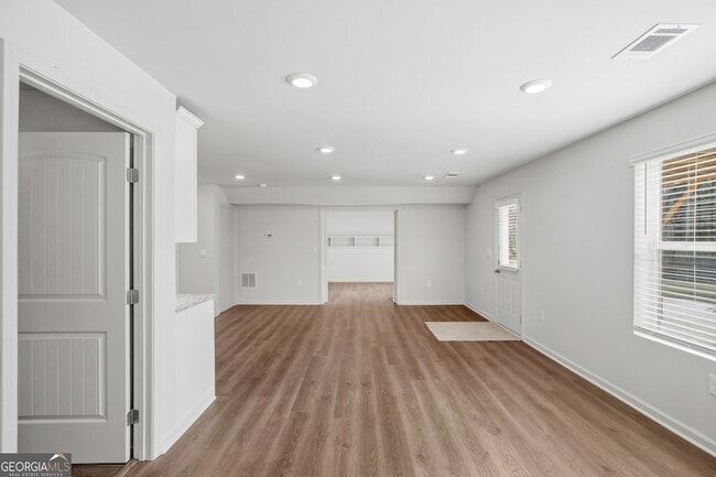 Building Photo - 428 Brookfield Dr