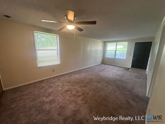 Building Photo - Charming 2 Bedroom Condo with Private Patio in West Chester – $1250/Month