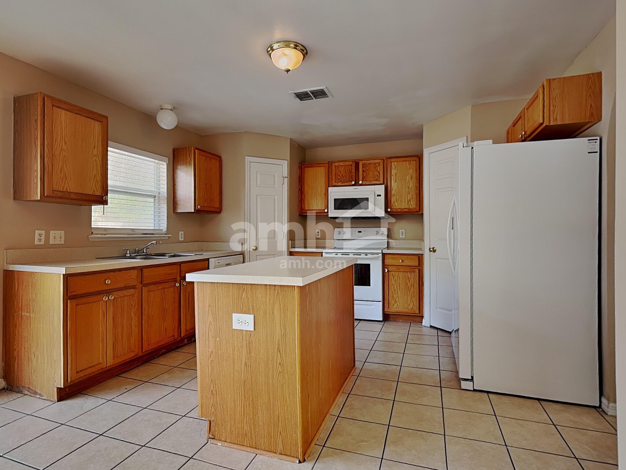 Building Photo - 30131 Rattana Ct