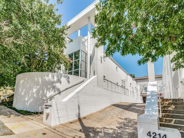Building Photo - 4214 Buena Vista St